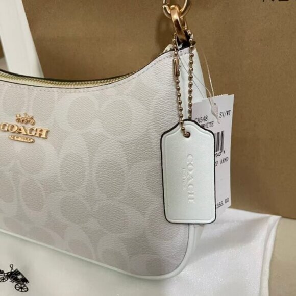 Coach Teri Shoulder Bag In Signature Canvas - Picture 2 of 11